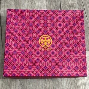 Tory Burch Boots Box